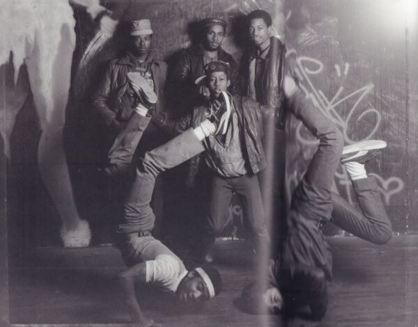 WARREN, Tom.  The 1980s Art Scene in New York: Portrait Studio / Visual Journal. - Image 6