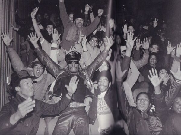 WARREN, Tom.  The 1980s Art Scene in New York: Portrait Studio / Visual Journal. - Image 8