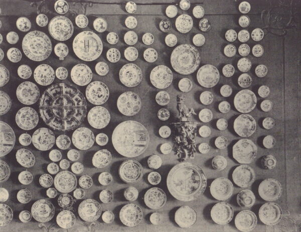 MURALT A. Revilliod de. Catalogue de la collection de porcelaines anciennes de la Chine et du Japon appartenant à A. Revilliod de Muralt, - Image 3