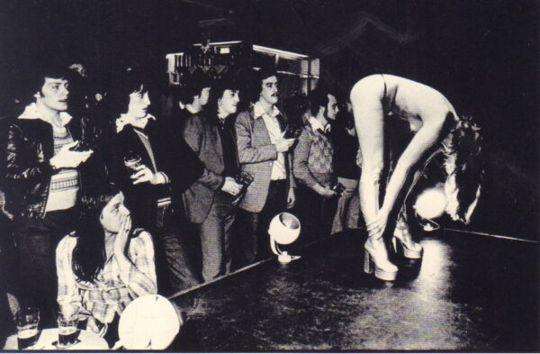 Donald McCullin. - Image 6