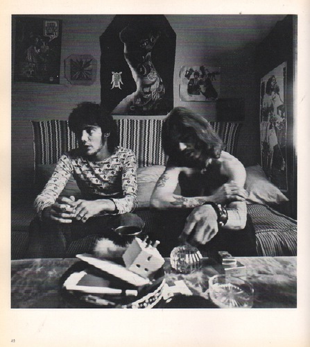 HELLEBRAND, Nancy. Londoners. - Image 2