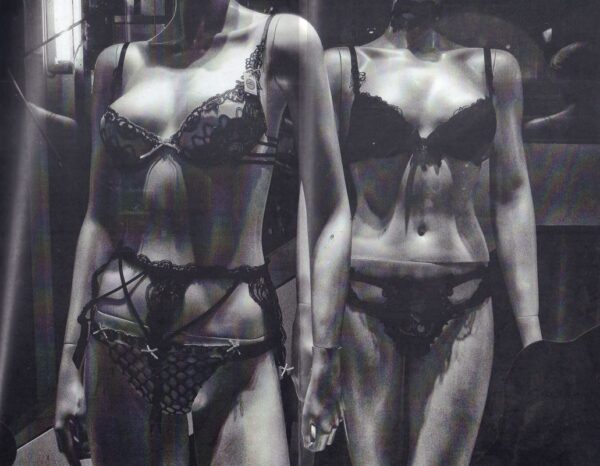 MORIYAMA, Daido.  Plastic Love. - Image 8