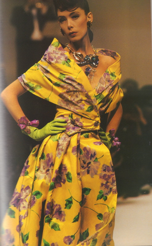 YANADA, Yoshiaki. '89 Spring & Summer Haute Couture Collections. - Cult ...