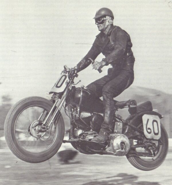SUCHER, Harry V.  Harley-Davidson: The Milwaukee Marvel. - Image 5
