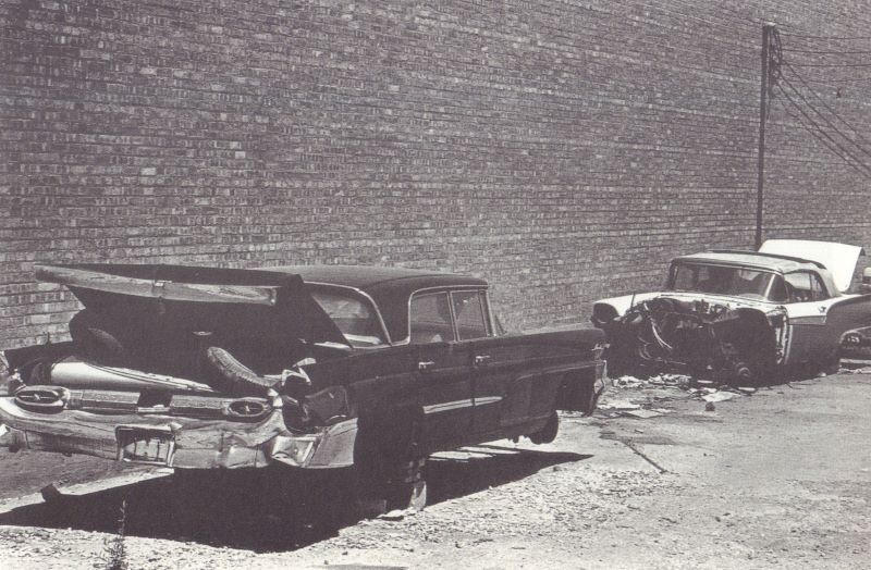 GAUSS, Kathleen McCARTHY. Inventories and Transformations: The Photographies of Thomas Barrow. - Image 3