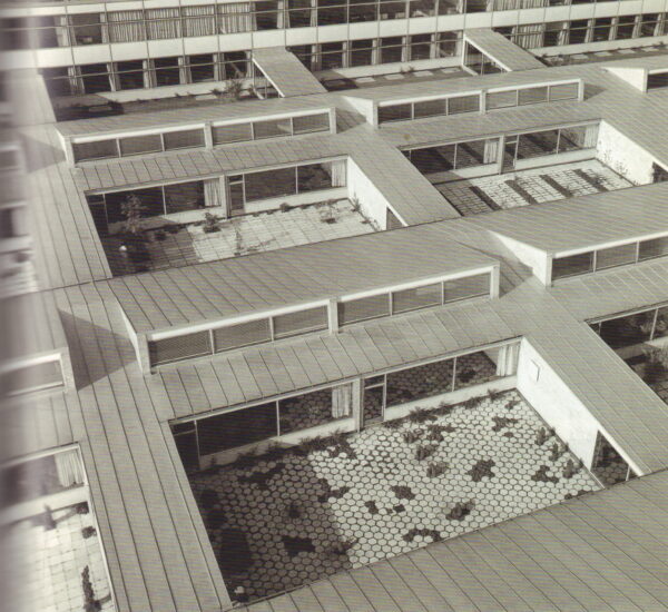 THAU, Carsten and Kjeld VINDUM.  Arne Jacobsen. - Image 6