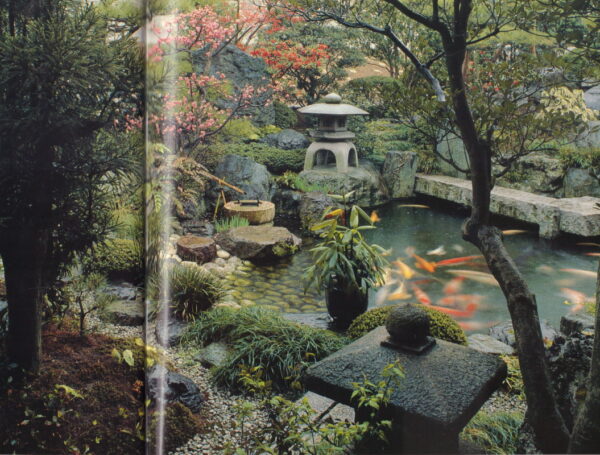 SLESIN, Suzanne, Stafford CLIFF and Daniel ROZENSZTROCH. L'Art de Vivtre au Japon.. - Image 12