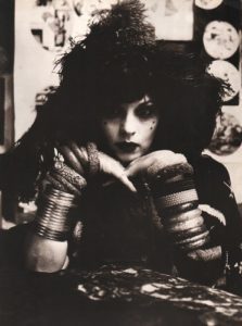 IONESCO, Irina. Liliacées langoureuses aux parfums d'Arabie