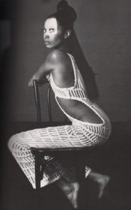 LOBENTHAL, Joe. Radical Rags: Fashions of the Sixties.