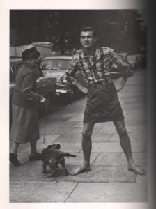 LOBENTHAL, Joe. Radical Rags: Fashions of the Sixties.