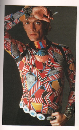 LOBENTHAL, Joe. Radical Rags: Fashions of the Sixties.