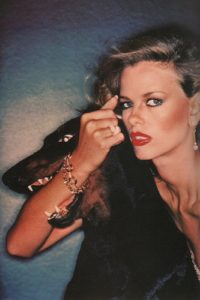 HALL-DUNCAN, Nancy. The History of Fashion Photography.