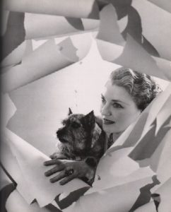 ROSS, Josephine. Beaton in Vogue.