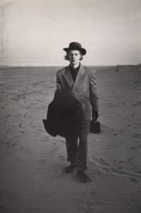 LINDBERGH, Peter. Comme des Garcons Homme Plus.