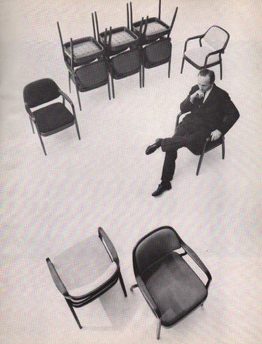 Knoll Associates. The Petitt Chair.