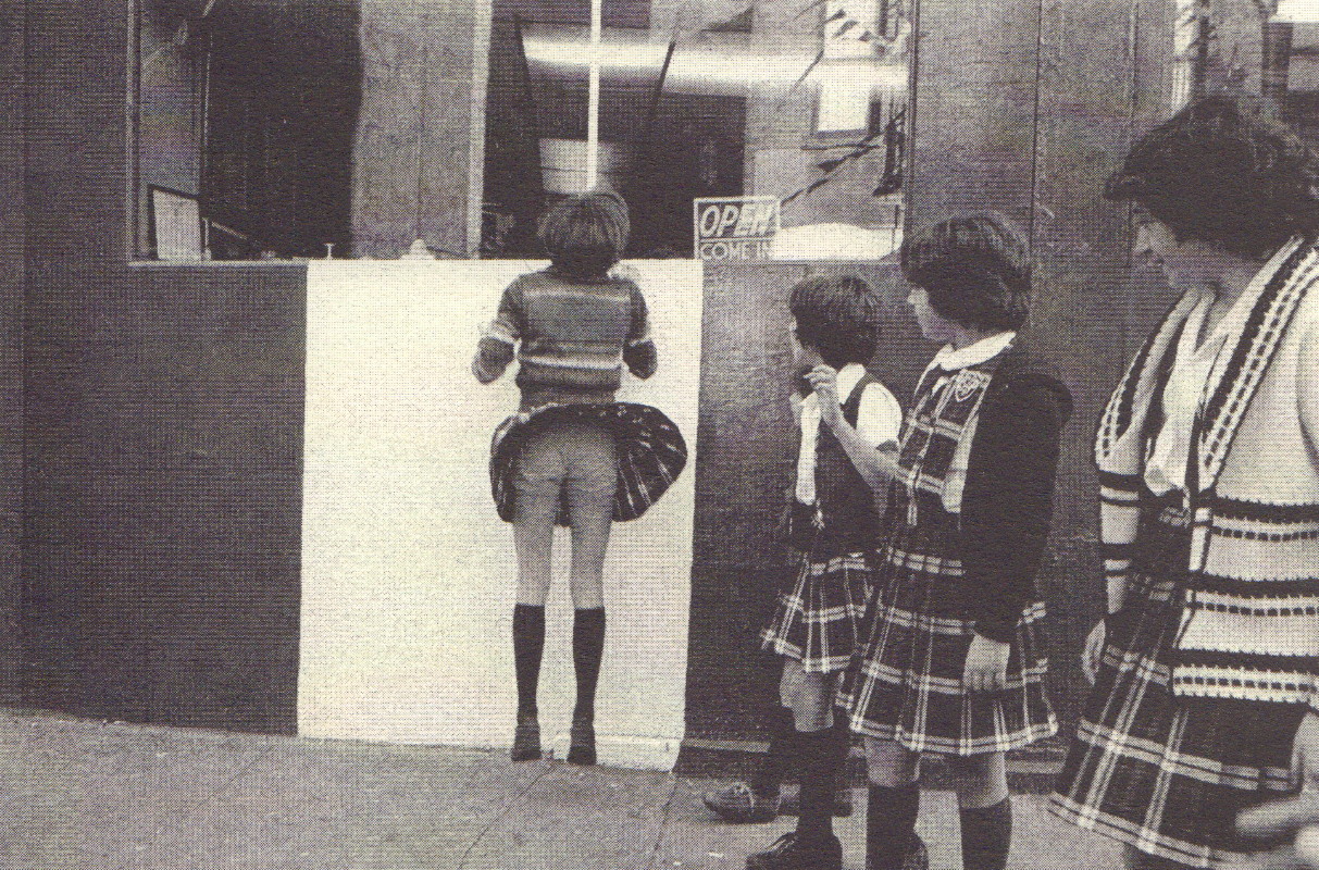 MEISELAS, Susan. Lisa & Jojo & Dee & Pina & Carol & Frankie & Julia & Phylis & Tina & Roseann & Roe: Prince Street Girls. - Image 2