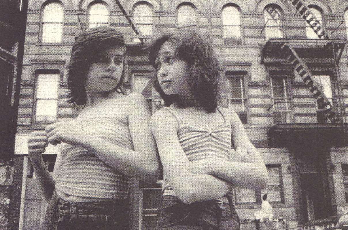 MEISELAS, Susan. Lisa & Jojo & Dee & Pina & Carol & Frankie & Julia & Phylis & Tina & Roseann & Roe: Prince Street Girls. - Image 8