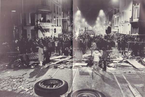 HOFLAND, Hja.  De Stadsoorlog: Amerstam '80. - Image 3