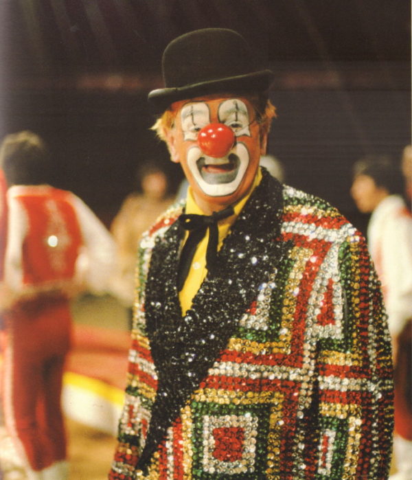 THEVOZ, Michael. The Painted Body: The Illusions of Reality. - Image 3