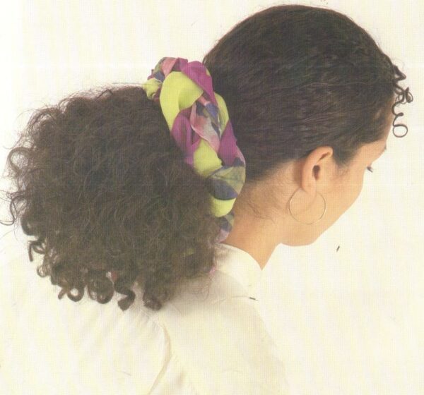 SANDEMAN, Pia Tryde.  The Five Minute Scarf Arranger. - Image 6