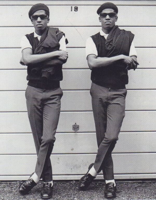 POLHEMUS, Ted.  Street Style from Sidewalk to Catwalk. - Image 5