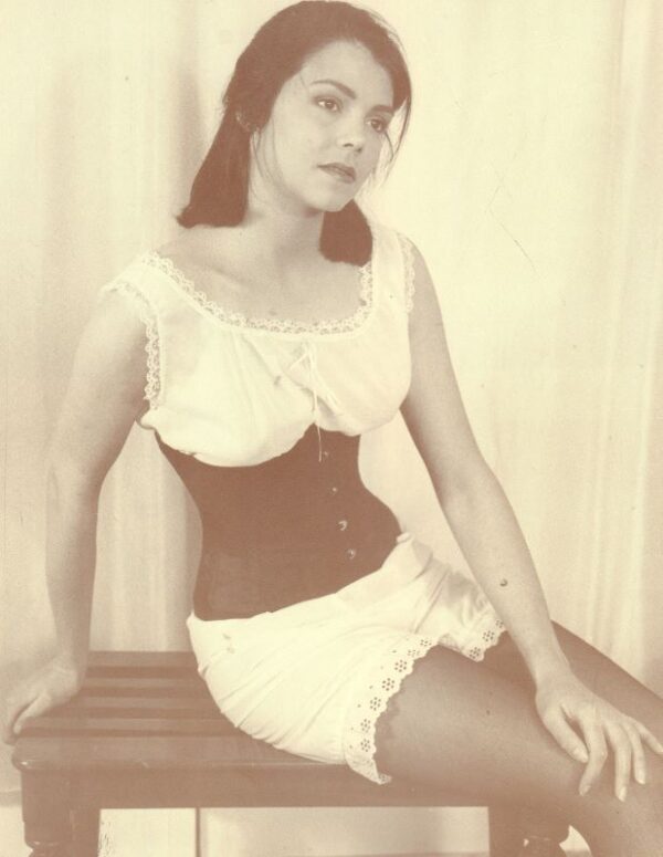 GRIFFITHS, Guy.  Victoria's Dream. - Image 4