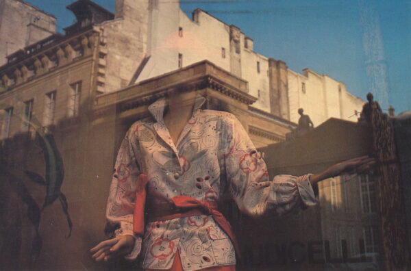 BARRET, Andre.  Vitrines de Paris / Shop Windows of Paris. - Image 2