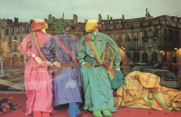 BARRET, Andre.  Vitrines de Paris / Shop Windows of Paris. - Image 3