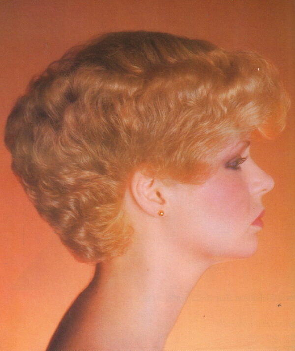 MILLER, Beatrix. Vogue. - Image 7