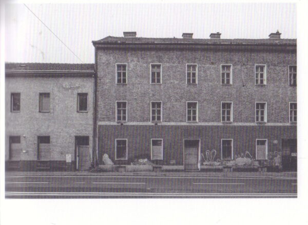 HAINZL, Otto.  Twentysix Houses Along Waldeggstrasse. - Image 2