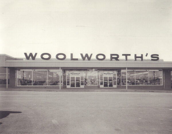 KEATON, Diane and Martin HEIFERMAN.  Bill Wood's Business. - Image 5