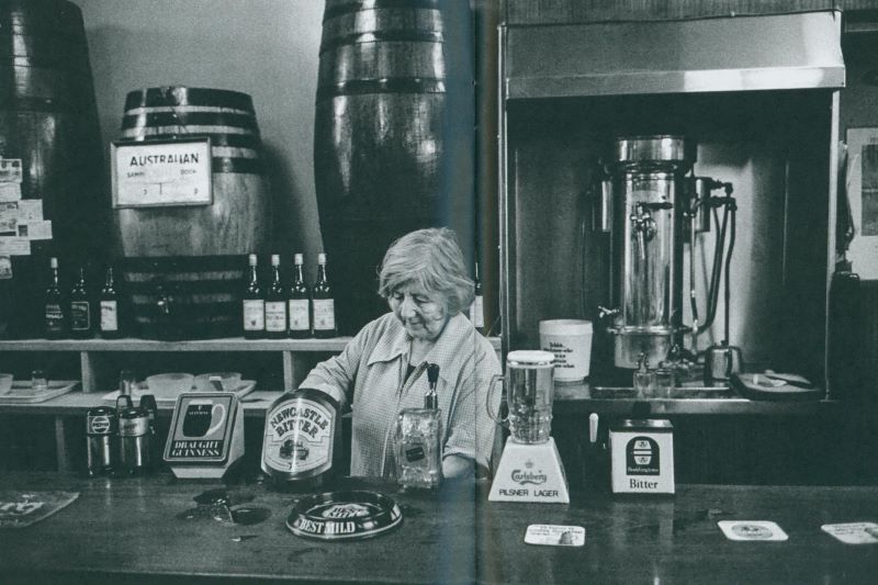 PARR, Martin. Yates. - Image 5