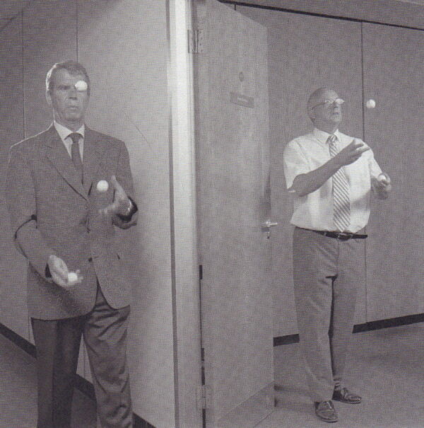 Editions Bessard.  Complete Zine Collection. - Image 15
